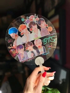 BTS Bangtan Boys boyband coleccionable piquete ventilador de mano Kpop Idol Jimin Jungkook - Imagen 1 de 4