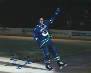 TREVOR LINDEN SIGNED VANCOUVER CANUCKS 8X10 PHOTO # 2 - Picture 1 of 1