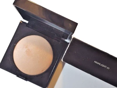 Laura Mercier Matte Radiance Baked Powder Luminous Color Shade Highlight 01 NIB - Image 1 of 4