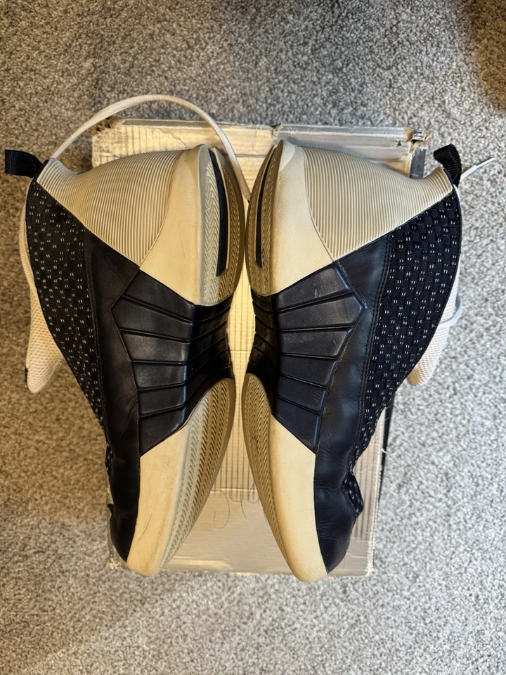 Talla 12 - Air Jordan 15 OG 2000 Obsidian 136029 411 Foto 1 de 4