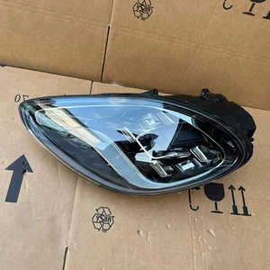 Porsche Panamera 971 Left LED Headlight With AFS - Picture 1 of 4