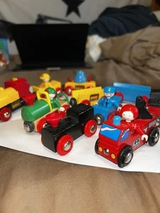 Brio Toy Wooden Trains Vintage Lot Of 20 Trains & People - Used Great Condition - Picture 1 of 23
