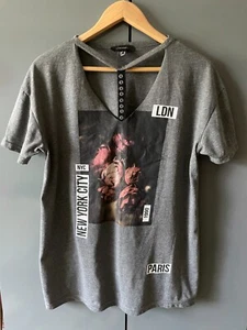 Primark grey V-neck printed T-shirt size 14 - Picture 1 of 2