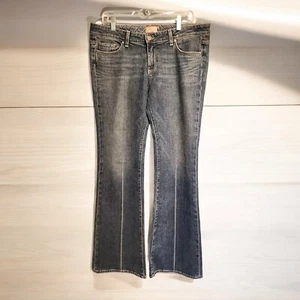 Paige Laurel Canyon Flare Jeans Women's Size 32 Blue Mid Rise - Picture 1 of 8
