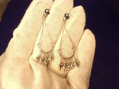 FANTÁSTICO PAR DE PENDIENTES "DISCO" COLGANTE ARAÑA ORO BLANCO 14K N/M ESTADO Foto 1 de 4