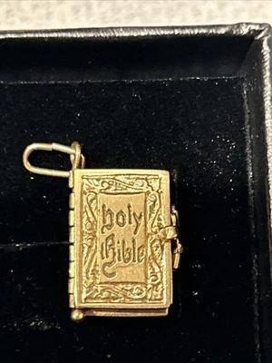 14K Gold Holy Bible Lord's Prayer Locket Charm 5.11 Grams Opens - Image 1 of 4