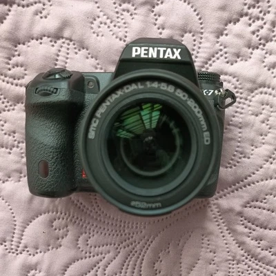 PENTAX K-7 Digital SLR Camera - Image 1 of 4