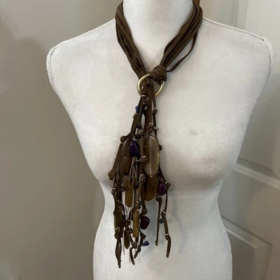 Chicos коричневая замша Tassle заявление ожерелье с коричневый/фиолетовый/синий камни EUC! - Изображение 1 из 4