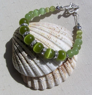Green Peridot Crystal Gemstone Beaded Bracelet "Green Dazzle" Free UK Post - Image 1 of 4