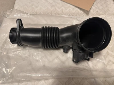 Gates Ansaugschlauch Luftfilter für BMW F20 F21 3er F30 F31 F10 F11 F25 F15 N20 - Bild 1 von 3