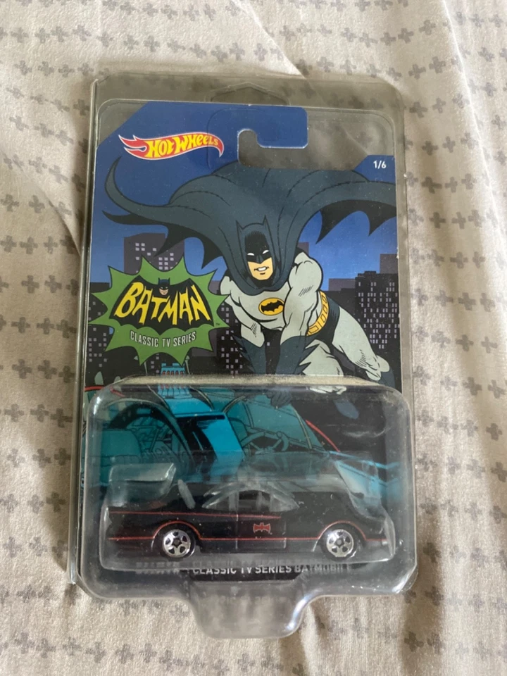 hot wheels batman classic tv batmobile 1/6 unopene box 3+ - Image 1 of 1