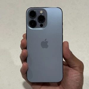 Unlocked Apple iPhone 13 Pro 128GB Sierra Blue Free Ship READ DESCRIPTION - Photo 1 sur 9