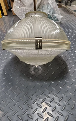 VINTAGE HOLOPHANE 3 PIECE PENDANT GLOBE LIGHT Cover
