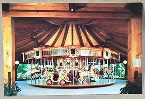 Carousel Heritage Plantation of Sandwich MA - Postcard - Picture 1 of 2
