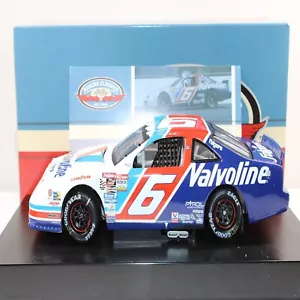 MARK MARTIN 1992 ACTION #6 MARTINSVILLE WIN VALVOLINE FORD /301 MADE XRARE! - Picture 1 of 10