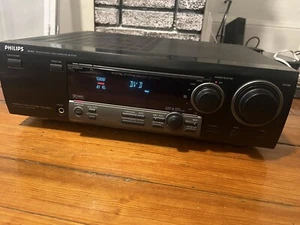 PHILIPS FR975 Surround Sound Receiver getestet und funktionsfähig OHNE FERNBEDIENUNG - Bild 1 von 4