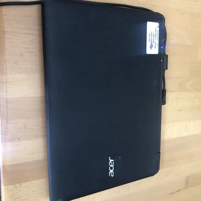 Acer ES1-111 netbook Intel N2480 eMMC (32g) 4G Ram Linux OS - Image 1 of 4