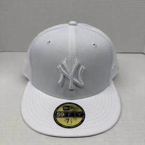New Era 59Fifty Fitted Hat New York Yankees weiß Basic Whiteout Cap Gr. 7 1/2 - Bild 1 von 11