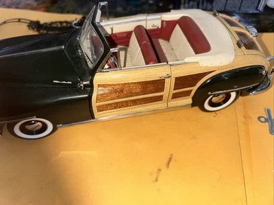 Franklin Mint 1948 Chrysler Town & Country Precision Model 1:24 Die Cast - Image 1 of 4