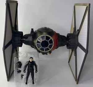 TIE FIGHTER Star Wars Il Risveglio della Forza Primo Ordine Forze Speciali con Figura TRU - Foto 1 di 8