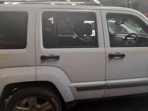 JEEP CHEROKEE RIGHT REAR DOOR WINDOW KK, 11/07-10/12 - Picture 1 of 12