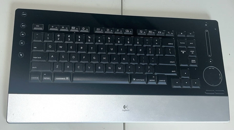Logitech DiNovo Edge Wireless Keyboard Y-RAY81 Works No Charging Station - Image 1 of 4