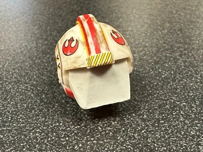 STAR WARS BLACK SERIES ESCALA 6" (Luke Skywalker Strike) (SOMENTE CAPACETE JEDI) ESTADO PERFEITO - Imagem 1 de 4