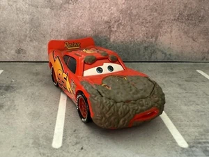 DISNEY PIXAR CARS LOOSE MUDDY LIGHTNING MCQUEEN 🔥VERY RARE🔥 Mint Condition - Picture 1 of 2