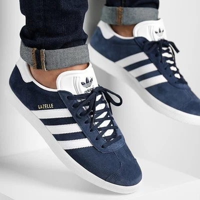 Adidas Originals Gazelle Men’s Athletic Shoe Blue Sneakers Footwear Trainer #478 - Image 1 of 4