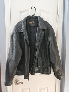 Reeds Sportswear Mens Black Leather Bomber Jacket Sz XL R50 - Picture 1 of 3
