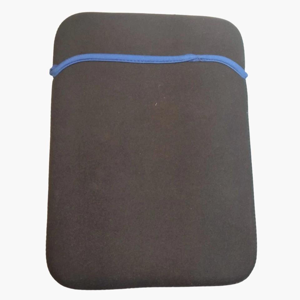 Funda para tableta de neopreno negra borde azul 10 x 7 pulgadas Foto 1 de 3