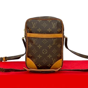 LOUIS VUITTON Dunouve Monogram Schultertasche Leder PVC Braun 48037 - Bild 1 von 10