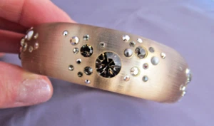 ALEXIS BITTAR WIDE HINGE SHIMMER GOLD RHINESTONE CLAMP BANGLE BRACELET - Picture 1 of 8