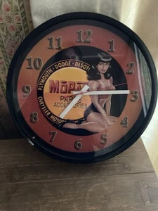 12 Zoll Mopar Uhr  - Bild 1 von 5