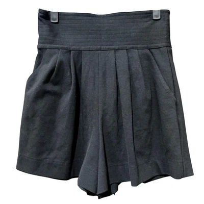 Pantalones Cortos Marc by Marc Jacobs Mujer Pequeños Negros Cintura Alta Cinturón Plisado Bolsillos Foto 1 de 4