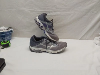 Mizuno Women's Wave Inspire 16 Running Shoe, Vapor Blue/Silver Sz. 11 No Insoles - Image 1 of 4
