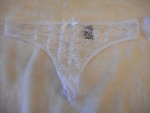Women's City Streets Juniors Lace Thong Panties White NEW Large 7