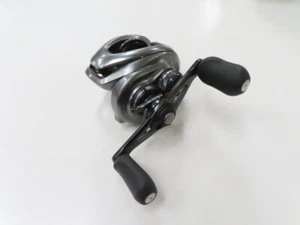 "Excellent" Shimano 15 Metanium DC 6.2:1 Gear Left Casting Reel in stock - Picture 1 of 10