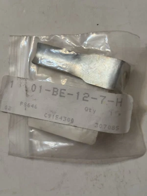 NOS Year One 1967 Pontiac Models, 400 CID 4-bbl Power Brake Hose Bracket #PS646 - Image 1 of 3