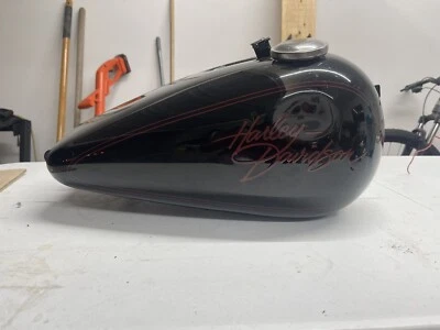 Harley-Davidson Low Rider 2000 tanque de gasolina Foto 1 de 4