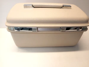 VTG Samsonite Saturn Vanity Makeup Train Case Hard-shell luggage bag sewing kit - Picture 1 of 11