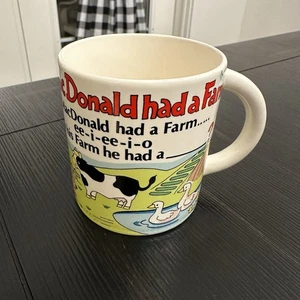 Vintage Old MacDonald Had a Farm Child’s Mug Cup Pig Inside VGC - Picture 1 of 9