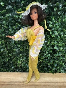 Muñeca Barbie Steffie de colección TLC con peluca reina de moda y traje de Barbie juguete Mattel - Imagen 1 de 18