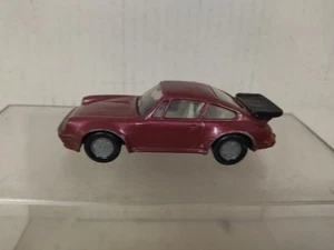 PORSCHE 911 TURBO DARK RED 1:55/apx 1:64 SIKU 1059 NO BOX - Imagen 1 de 7