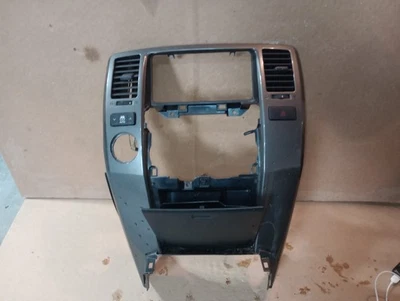 03-09 TOYOTA 4RUNNER SR5 SPORT TABLERO RADIO BISEL VENTILACIÓN OEM GRIS OSCURO 55405-35340 Foto 1 de 4