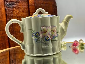 Beautiful Vintage Sadler Bamboo China/Porcelain White Teapot Collectible - Picture 1 of 12