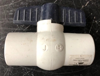 3/4" American Valve Bi-Directional 1-Piece Ball Valve PVC P200S 150psi - 21485  - Image 1 of 4