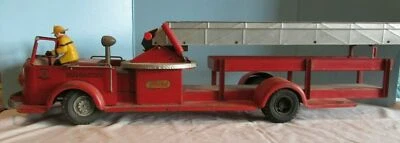 Camión de Bomberos Rossmoyne Doepke Escalera Aérea Años 50 Original De Colección, con Escaleras/HOMBRE Foto 1 de 4