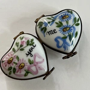 Caja de baratijas Limoges La Gloriette 2 Corazones Unidos You Me rosa azul florales Francia - Imagen 1 de 12