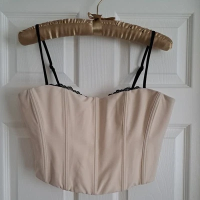 New White Fox Womens Buster Corset Top With Lace. Cream/black US M - Image 1 of 4